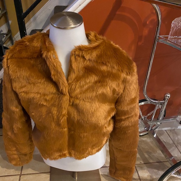 Coat - Picture 2 of 2